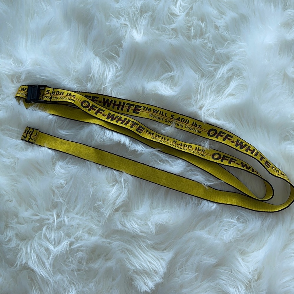 Off-white belt